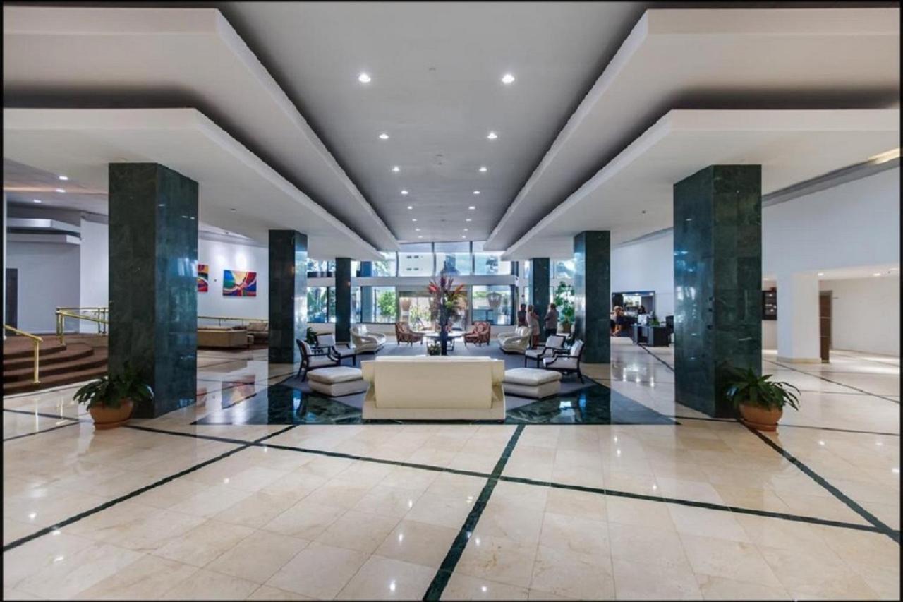 Casablanca Private Suite With Direct Beach Access Miami Beach Exterior photo